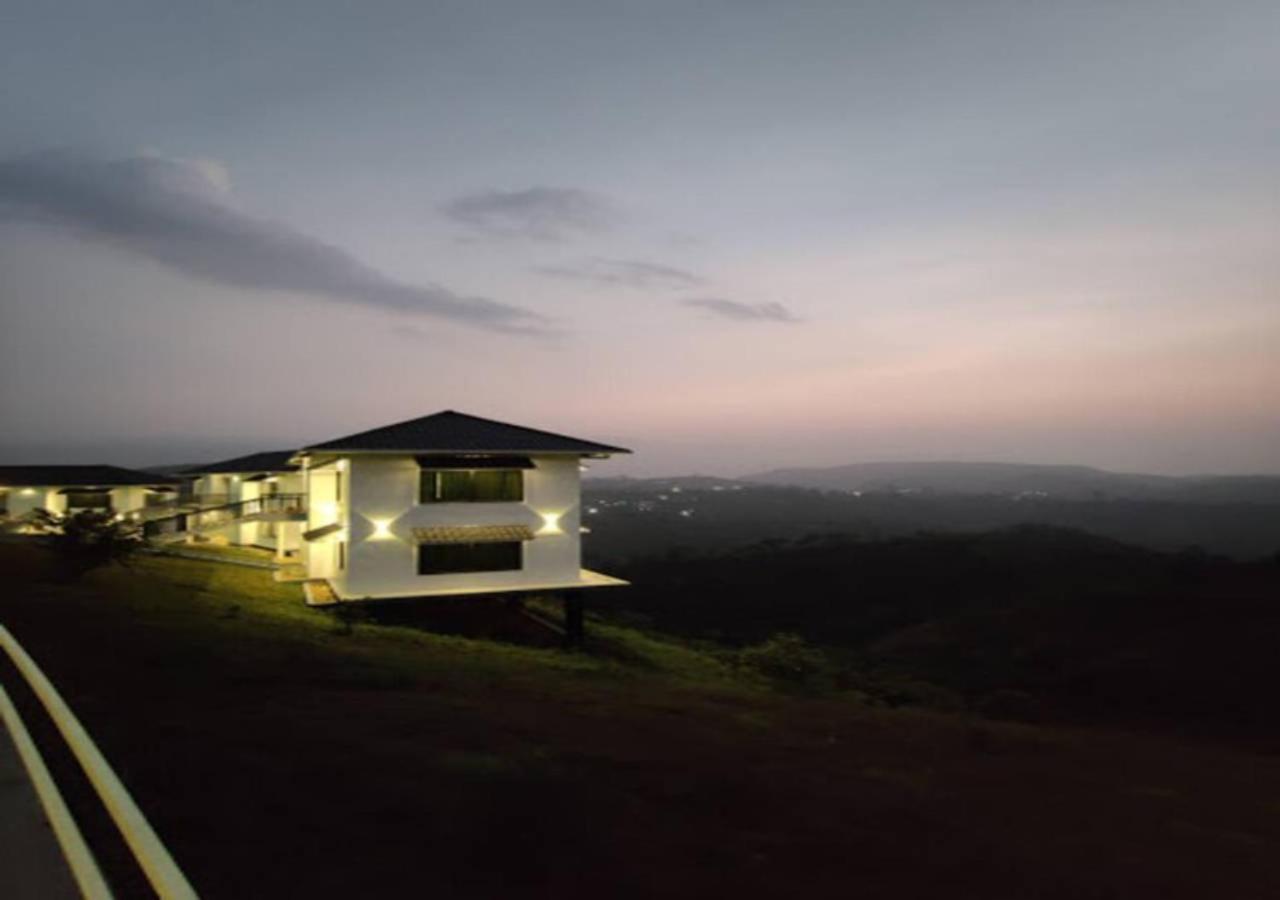 7Th Heaven Resorts فاغامون المظهر الخارجي الصورة